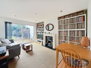 Photo 23- click for photo gallery